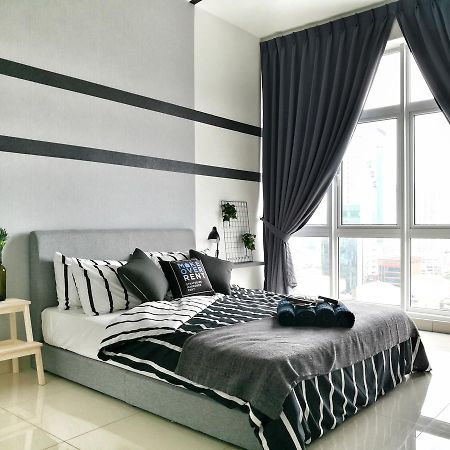 Kitolo Home @ Twin Galaxy 02, Jb星梦奇缘studio款 Johor Bahru Luaran gambar